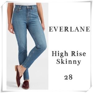 EVERLANE High Rise Skinny Ankle Jeans in Light Washed